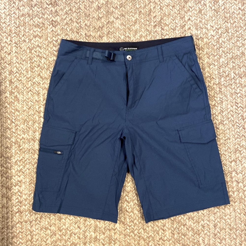 Men’s cargo shorts.